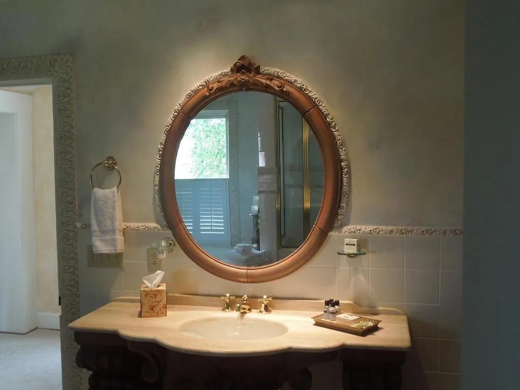 Church Point Manor Bed And Breakfast Virginia Beach Couette-café