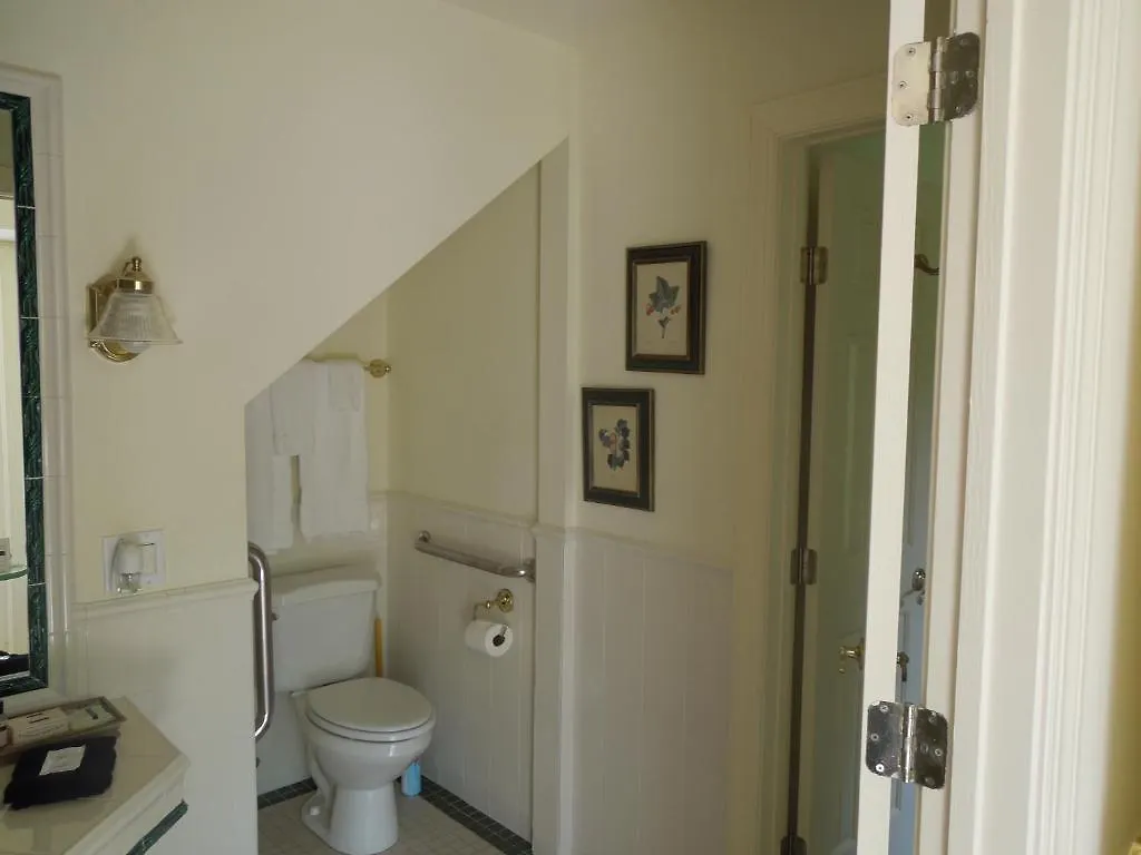 Church Point Manor Bed And Breakfast Virginia Beach Couette-café