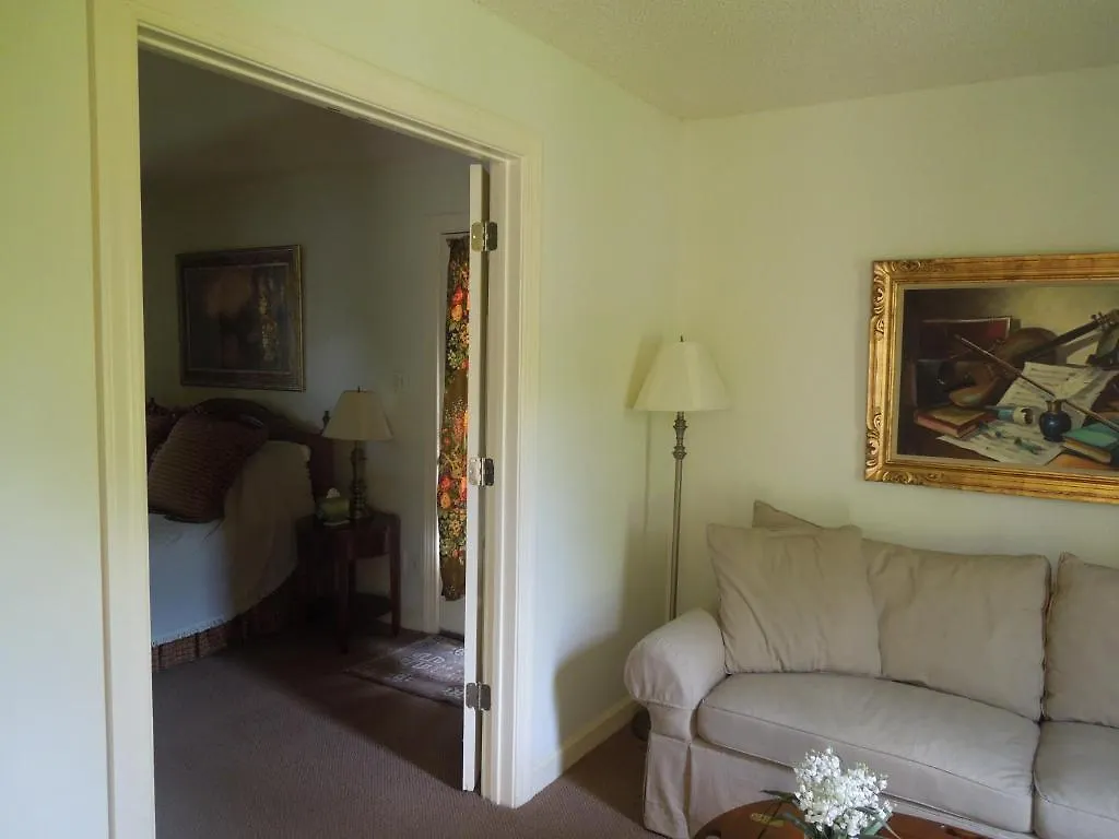 Church Point Manor Bed And Breakfast Virginia Beach